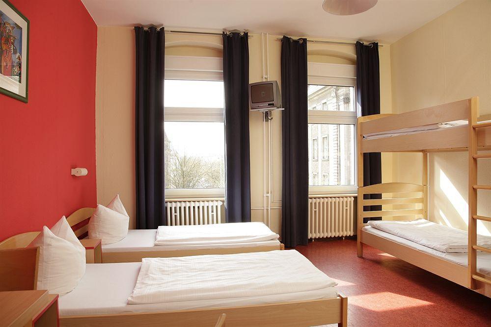 Acama Hotel & Hostel Schoeneberg Berlin Exterior foto